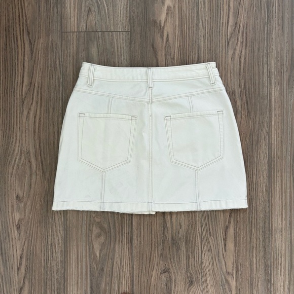 ❗️Last Chance | Abercrombie & Fitch Denim High Waisted Mini Skirt Sz 6/28 - Picture 3 of 4